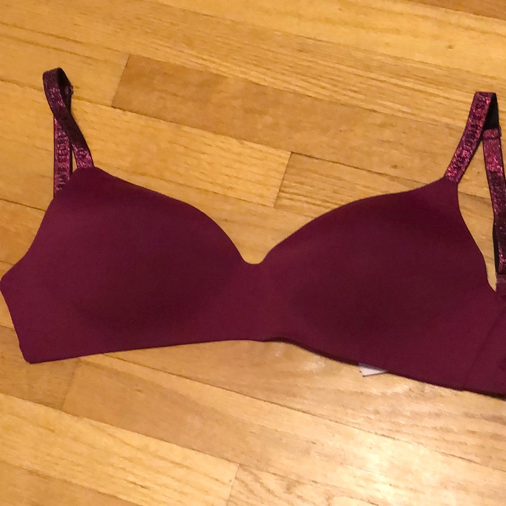 VS Bra